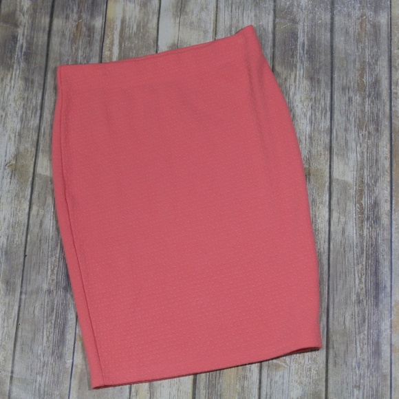 Banana Republic Dresses & Skirts - Banana Republic Pull On Knit Pencil Skirt Career